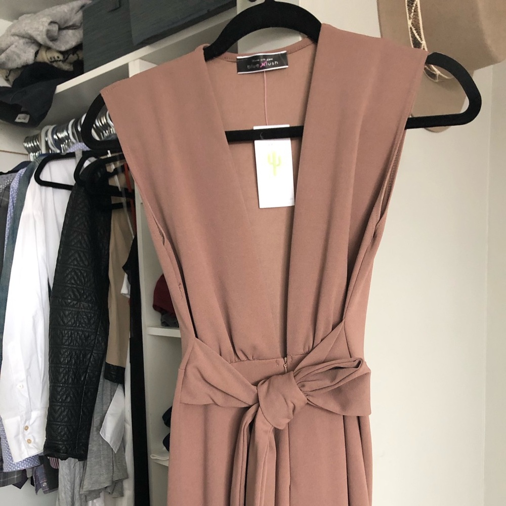BeModish jumpsuit - Picture 3 of 3